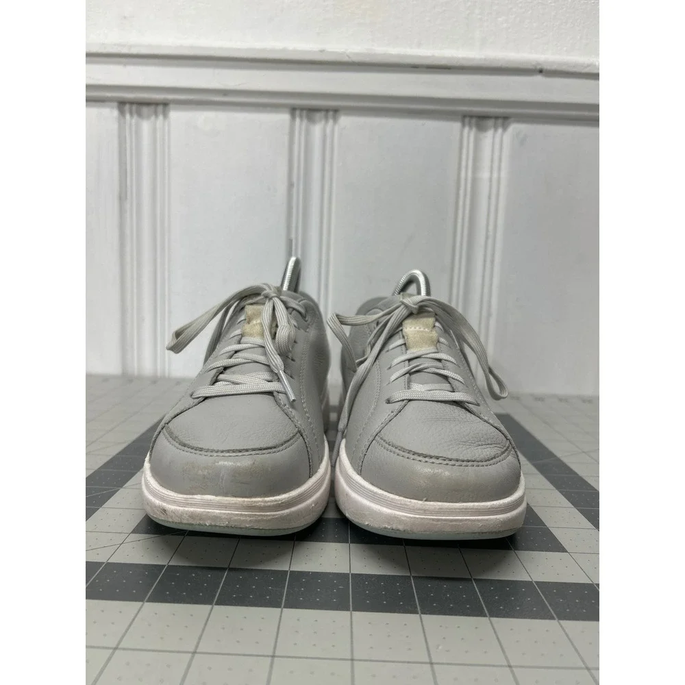 Kizik Sydney Sneaker Women 7.5 Grey Leather Hands Free Slip On Low Top Everyday